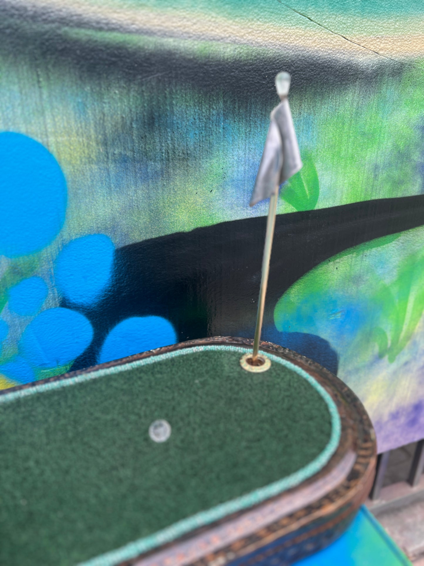 Custom Alien Golfer Metal Sculpture  w/Putting Green