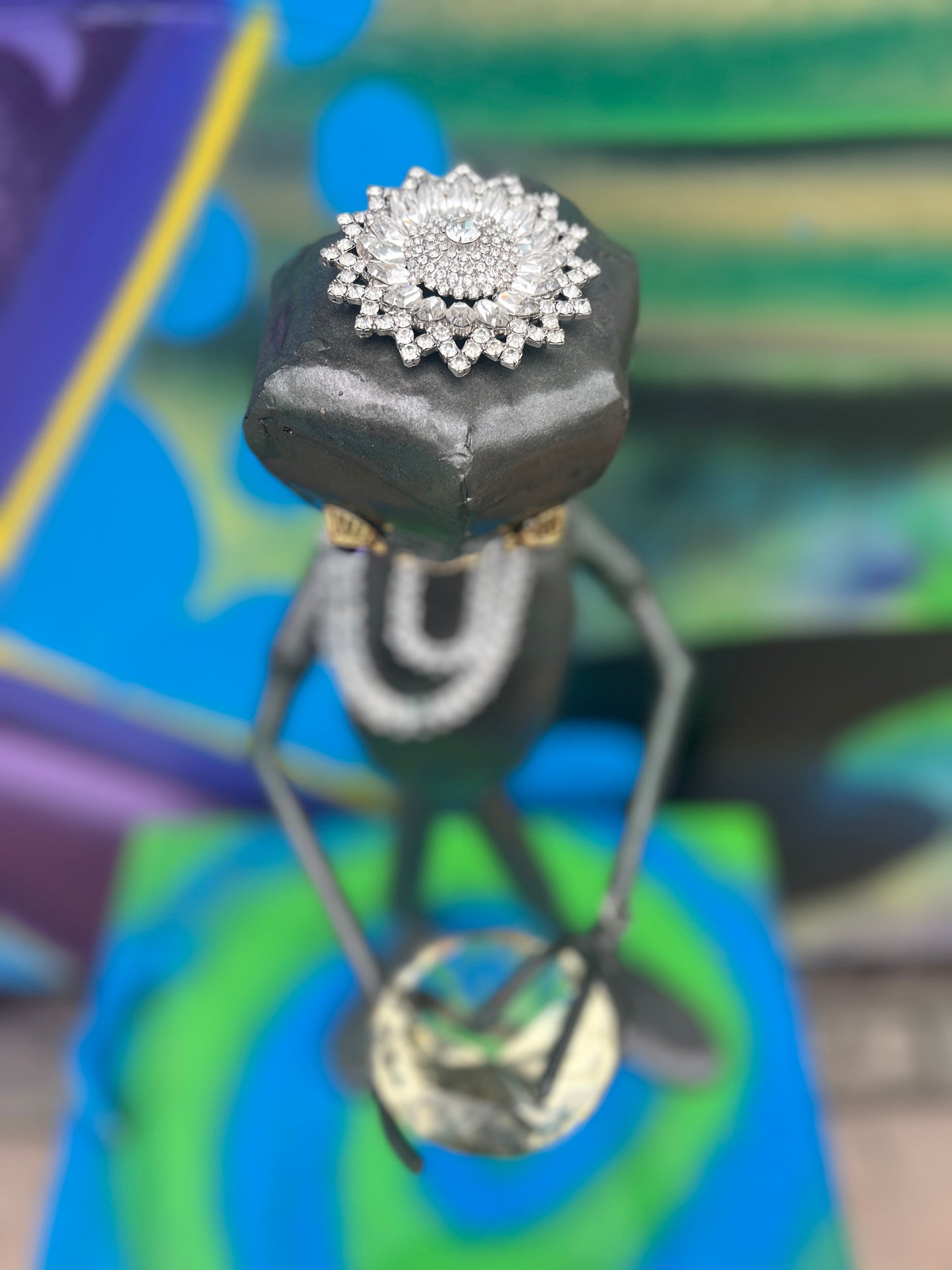 Custom Alien Queen of Diamonds Metal Art Sculpture w/Jewelry