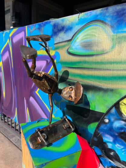 Badass Alien Metal Art Skateboarding Sculpture