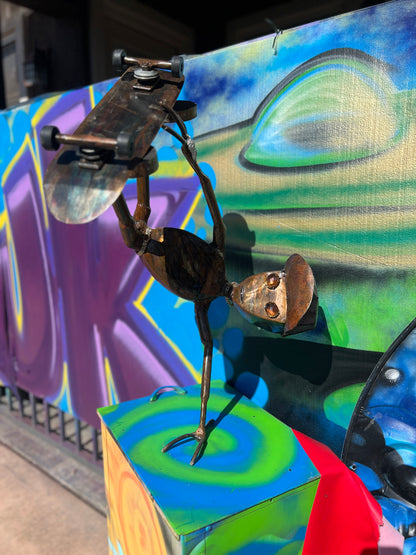 Badass Alien Metal Art Skateboarding Sculpture