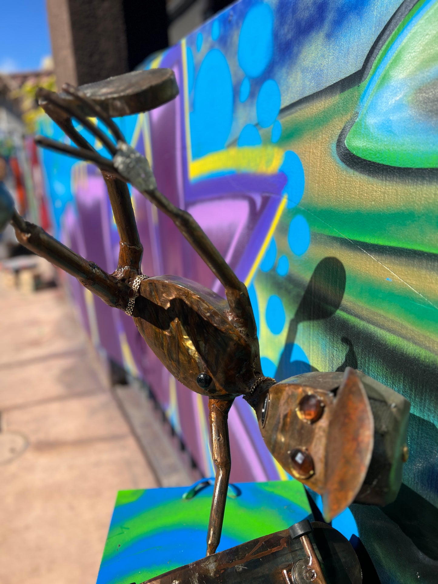 Badass Alien Metal Art Skateboarding Sculpture